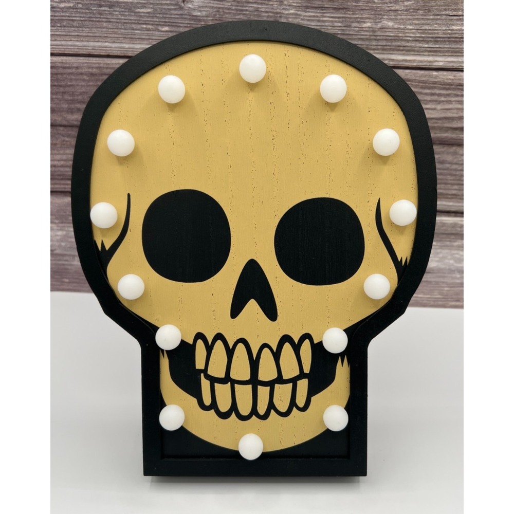 Target Hyde & Eek ~ Lit Light Up 10" Wood Skull Sign ~ Halloween 2025 ~ NEW